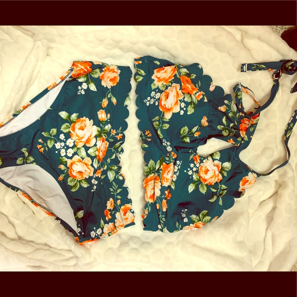 Cupshe Halter & High Waist Bikini set